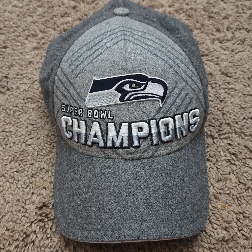 Seattle Seahawks NFL Super Bowl Champions Wool Cap Gray Adjustable Hat Brand New